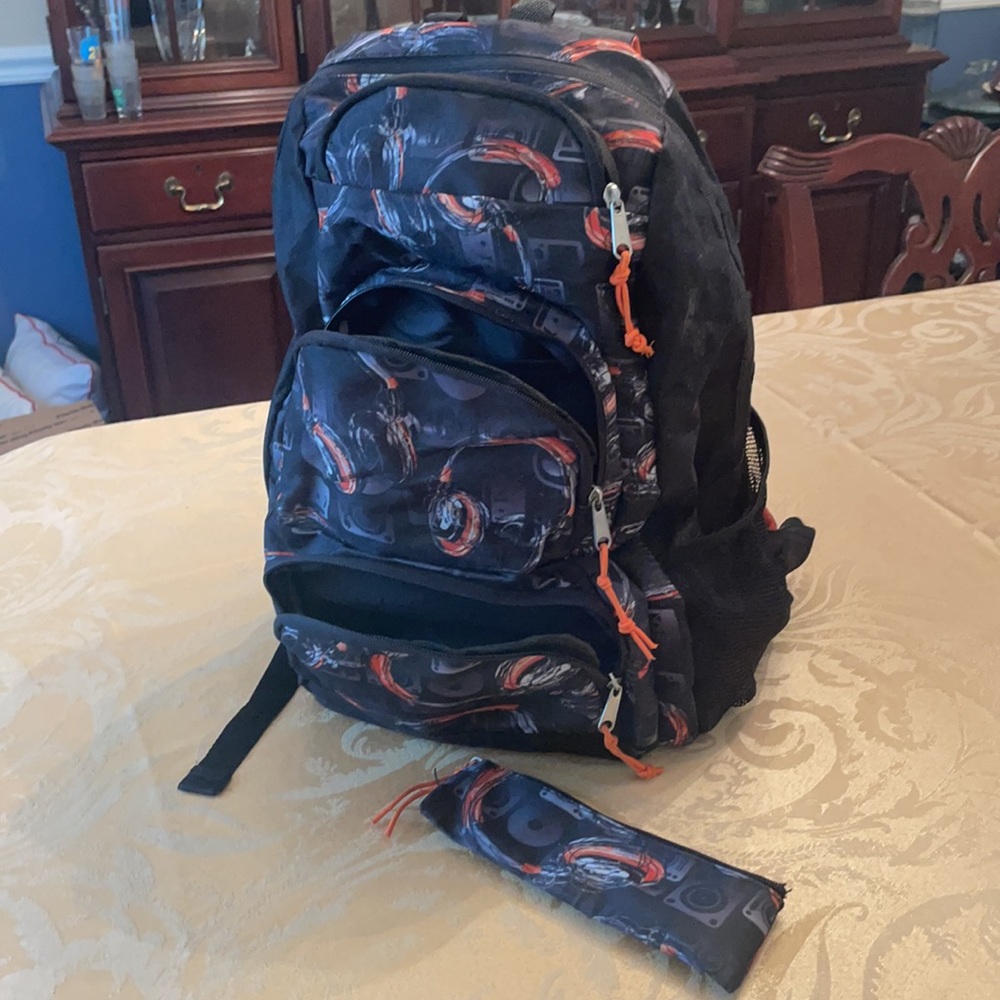 👜 Headphone Music Backpack w pencil case